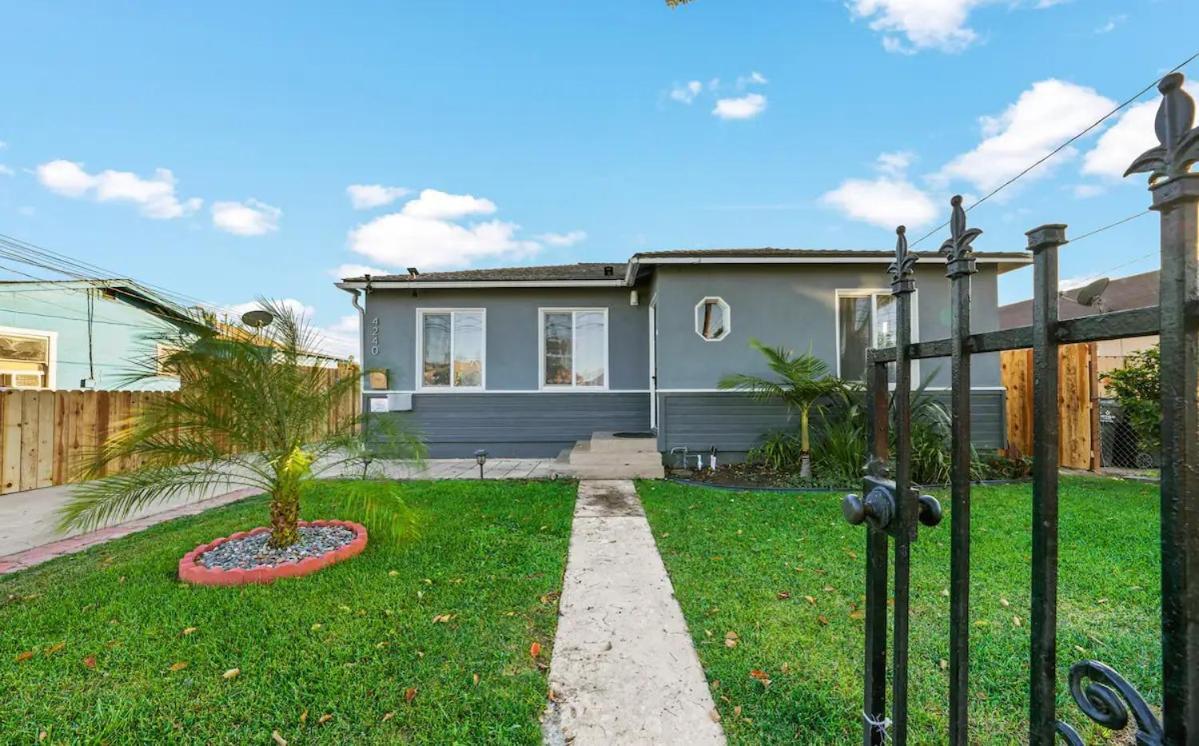 Spacious Centrally Located New 2 Bedroom Property! Inglewood Exterior photo