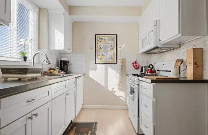 Spacious Centrally Located New 2 Bedroom Property! Inglewood Exterior photo